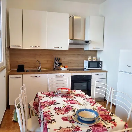 Apartment Dei Giardini By Interhome